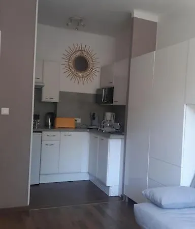 Joli Studio A Juan Les Pins Proche Des Plages Apartamento Antibes